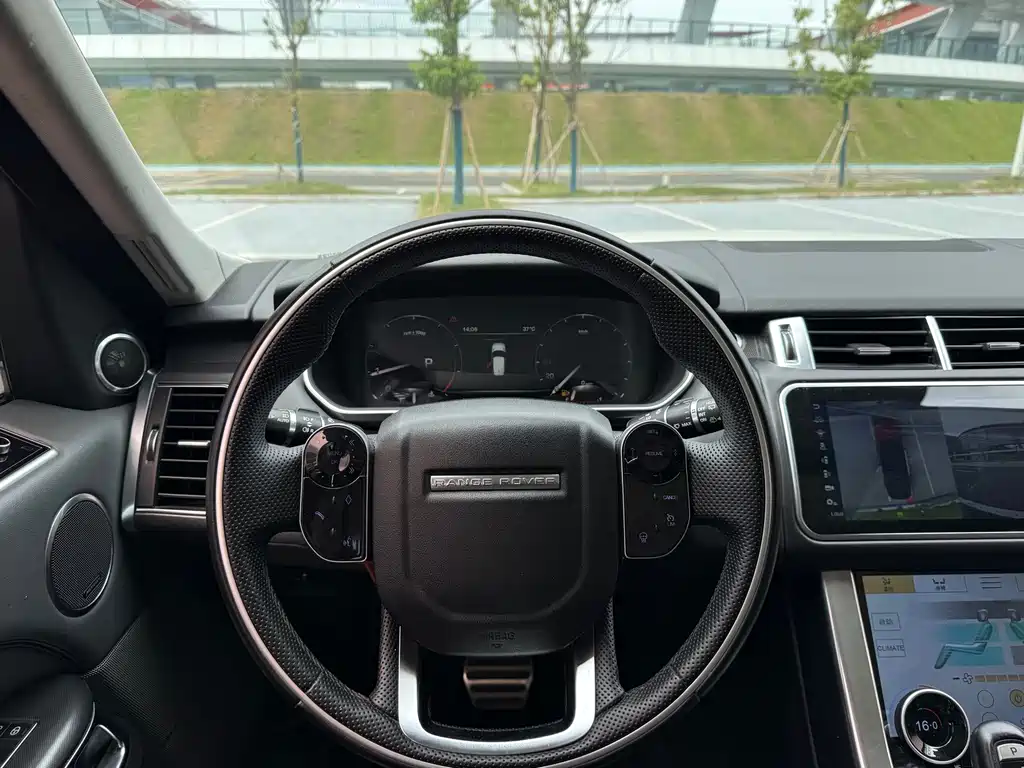 Land Rover Range Rover Sport 2014 — фото 16