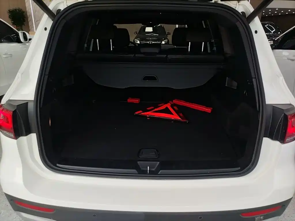 Mercedes-Benz GLB 2021 — фото 19