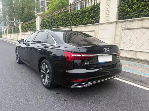 Audi A6L 2023
