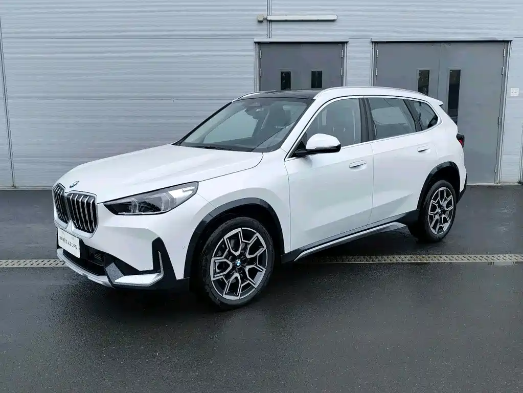 BMW X1 2025 — фото 1
