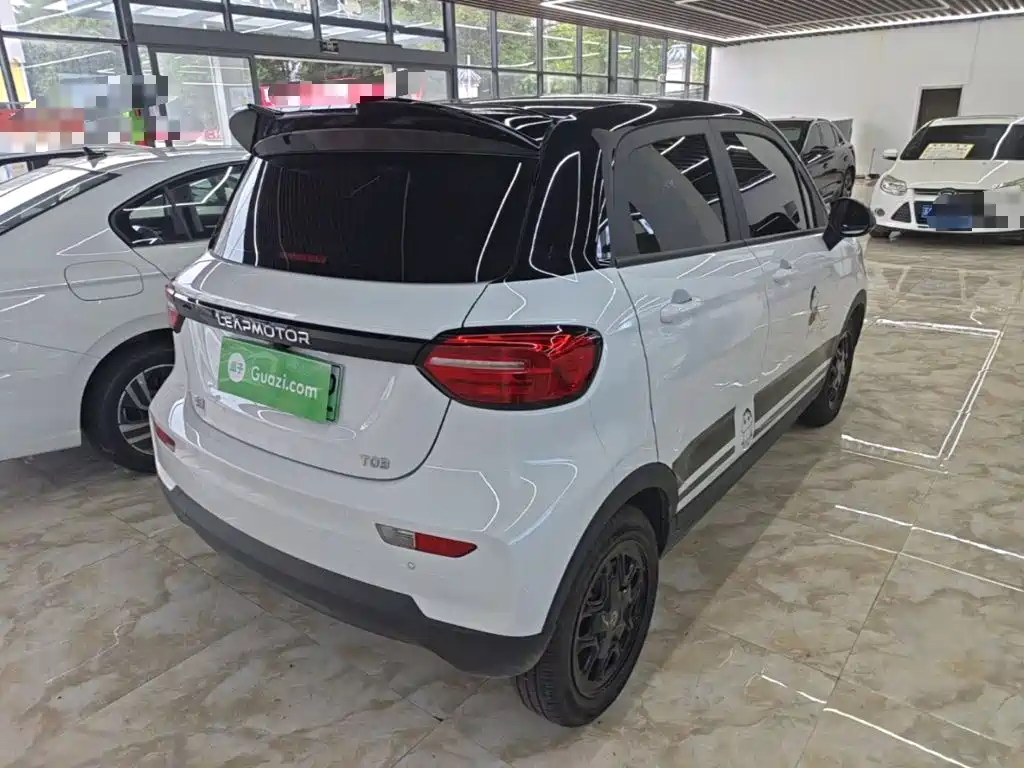 Leapmotor Zero Running T03 2025