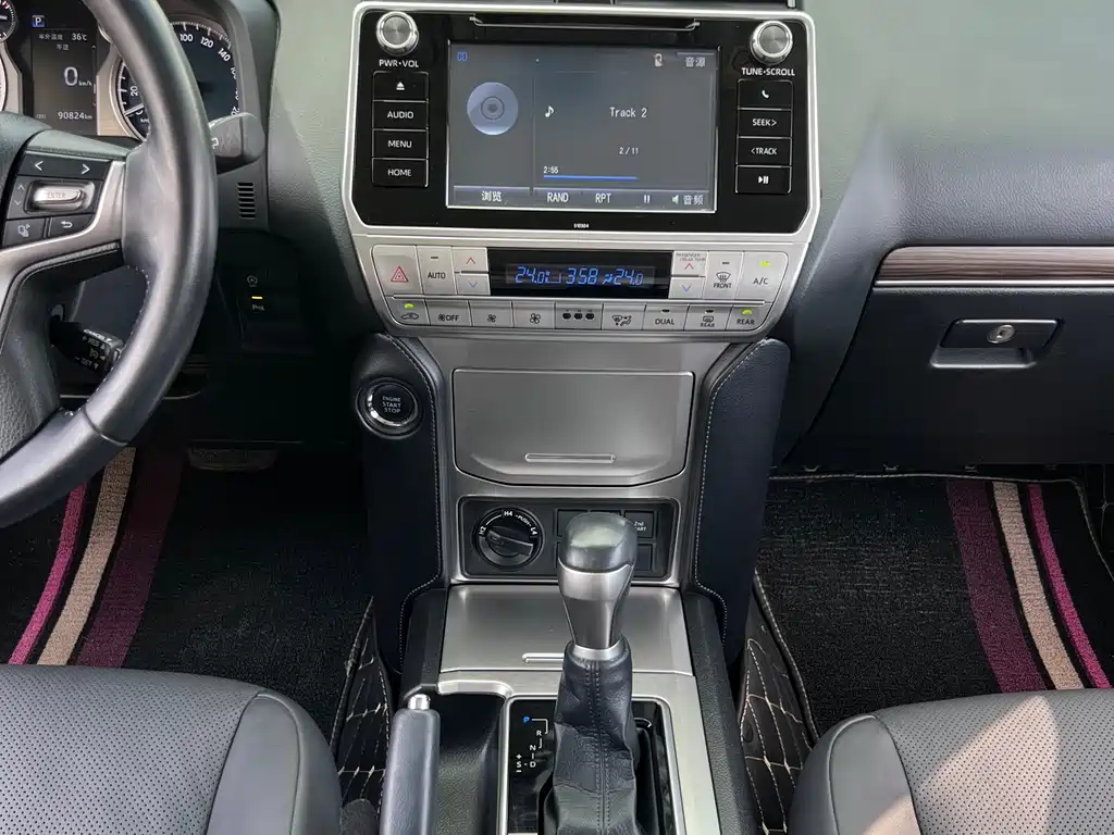 Toyota Prado 2018 — фото 11