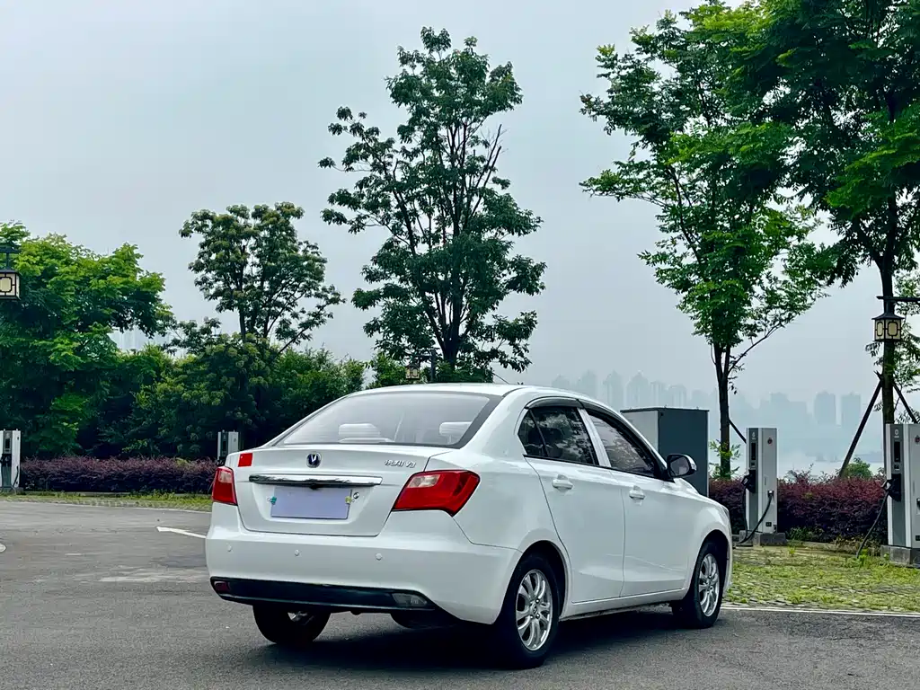 Changan V3 2016 — фото 22