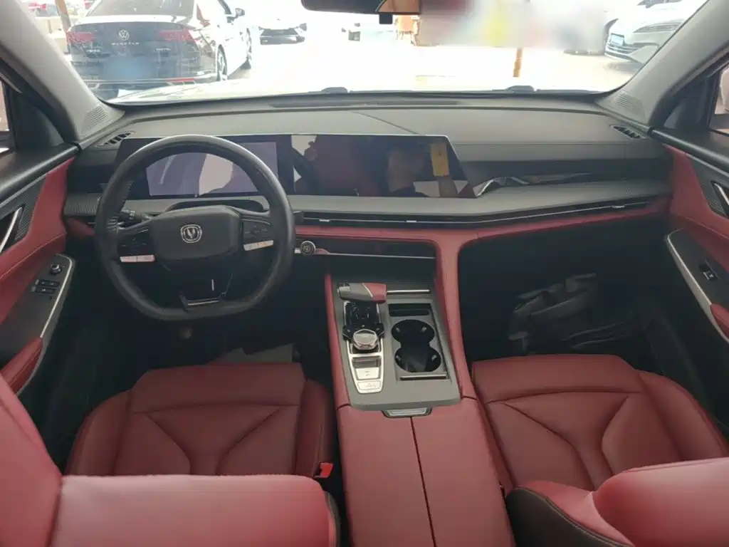 Changan CS75PLUS 2022 — фото 10