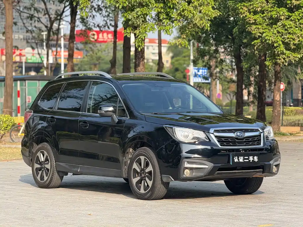 Subaru Forester 2017 — фото 3