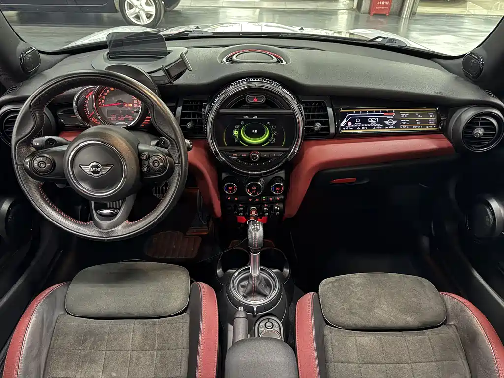 MINI JCW 2017 — фото 10