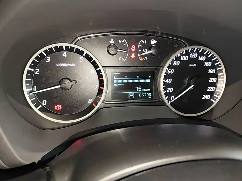 Nissan Sylphy 2018 — фото 12