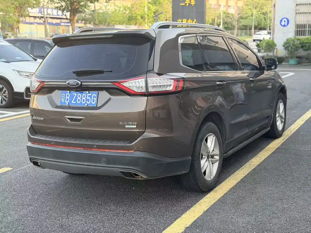 Ford Edge 2018 — фото 3