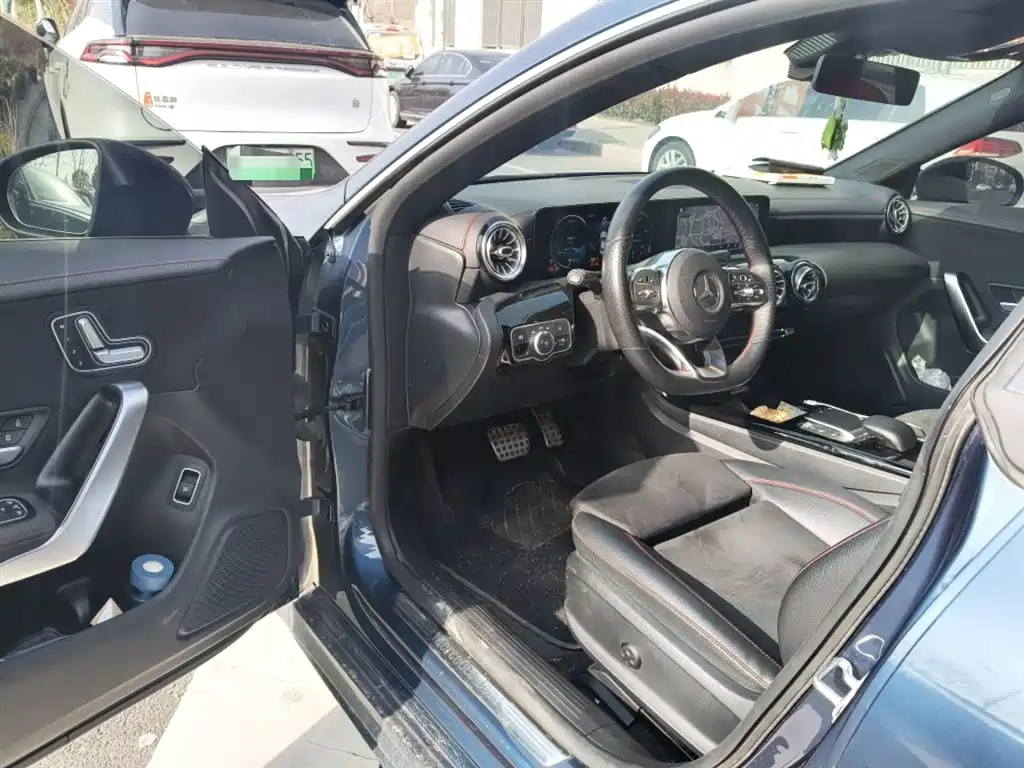 Mercedes-Benz CLA 2021 — фото 14