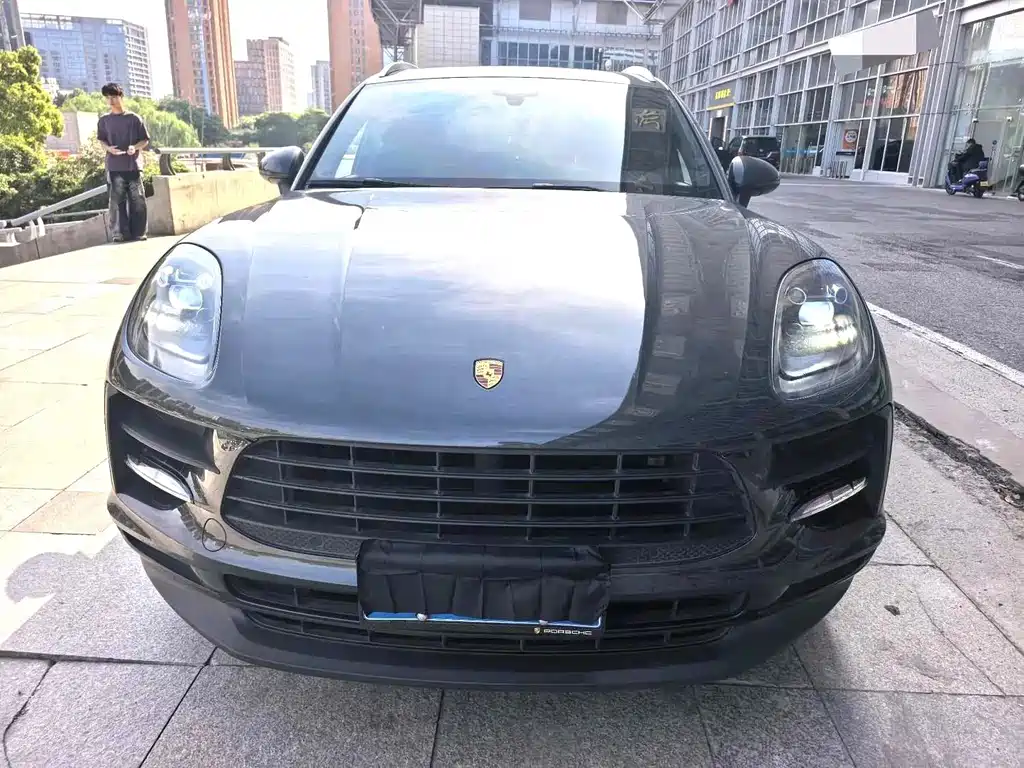 Porsche Macan 2021 — фото 2