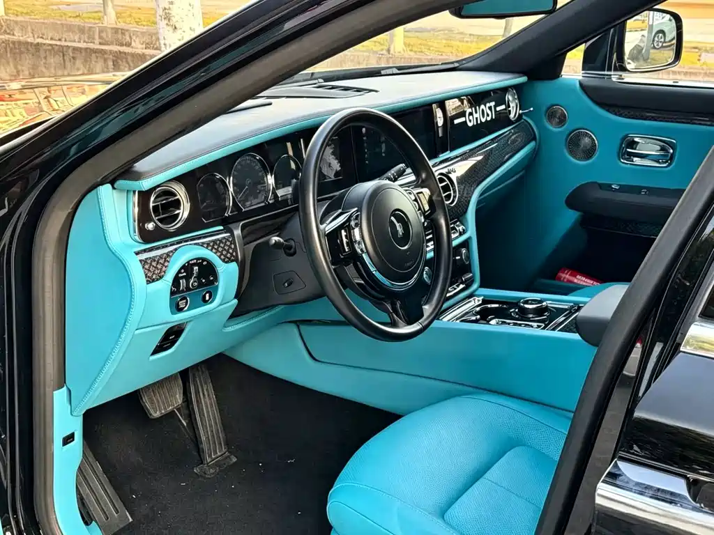 Rolls-Royce Ghost 2011