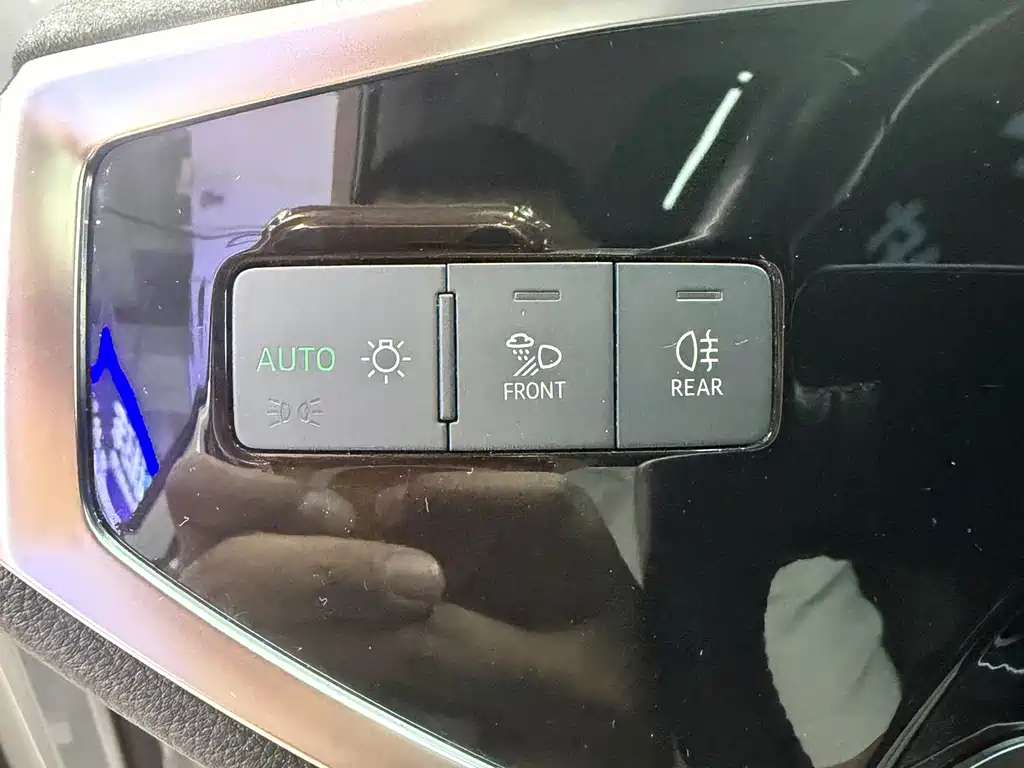 Audi Q3 2022 — фото 13