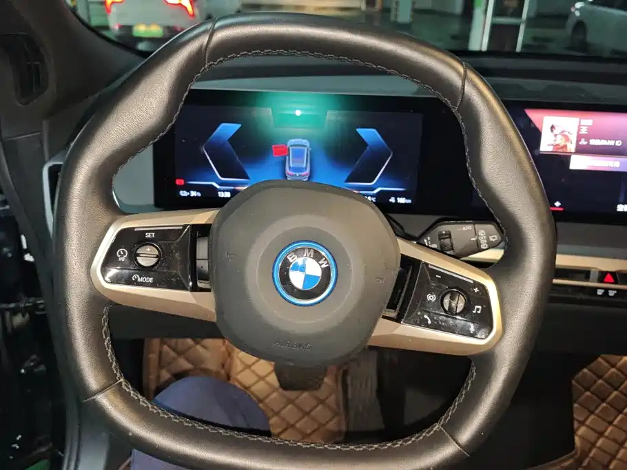 BMW iX 2023 — фото 15