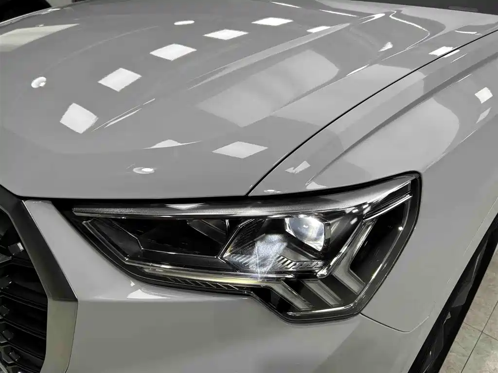 Audi Q3 2022 — фото 17