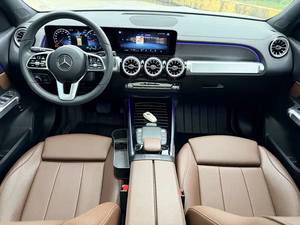 Mercedes-Benz GLB 2021 — фото 17