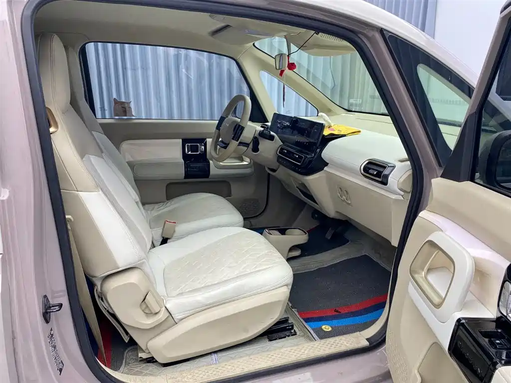 Baojun KiWi EV 2023 — фото 10