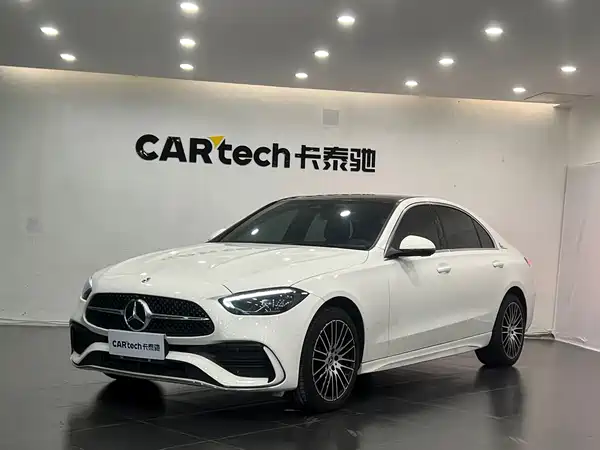 Mercedes-Benz C-Class 2024