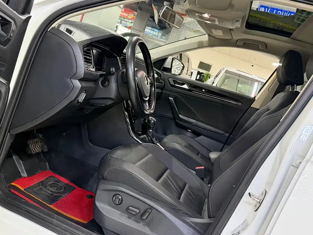 Volkswagen T-Roc 2022