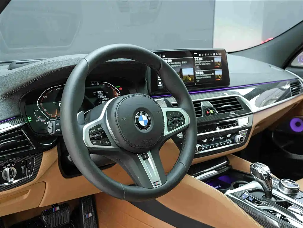 BMW 6 Series GT 2024 — фото 7