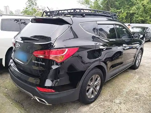 Hyundai Santa Fe 2013