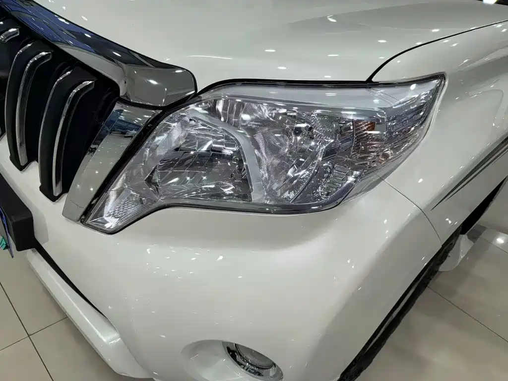 Toyota Prado 2016 — фото 17