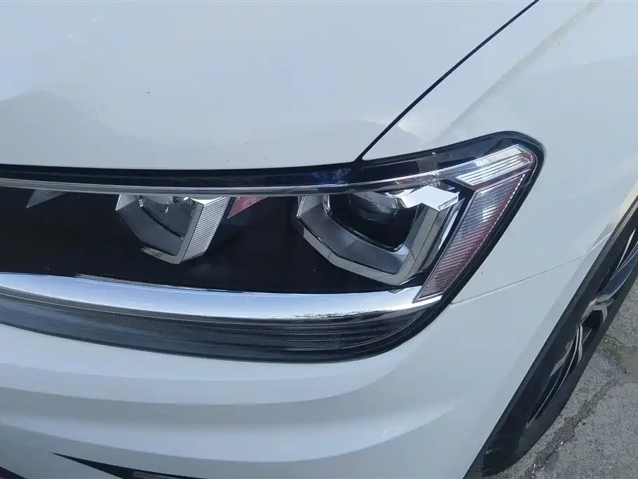 Volkswagen Tiguan L 2019 — фото 5