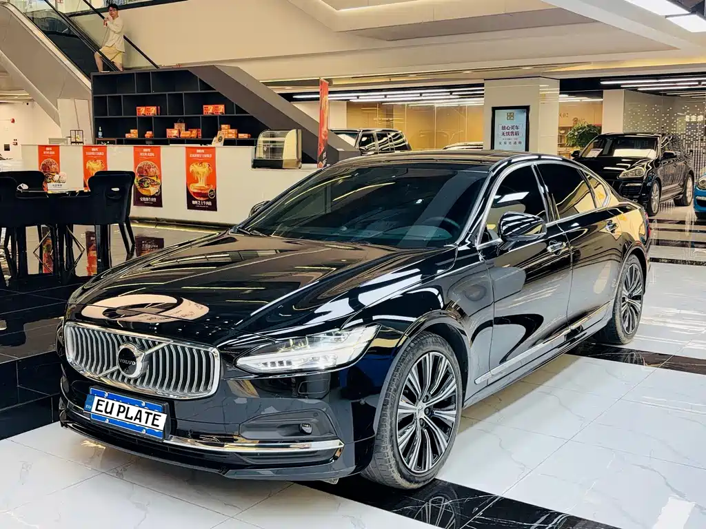 Volvo S90 2021
