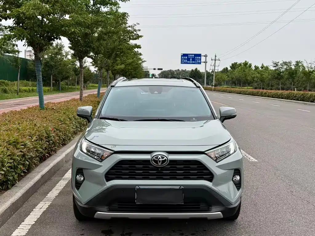 Toyota RAV4 2022