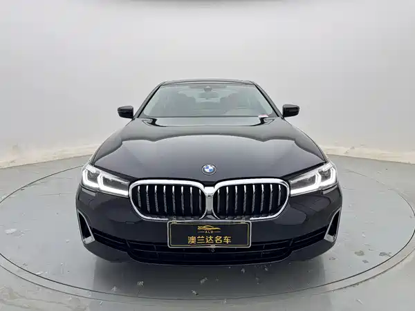BMW 5 Series 2021