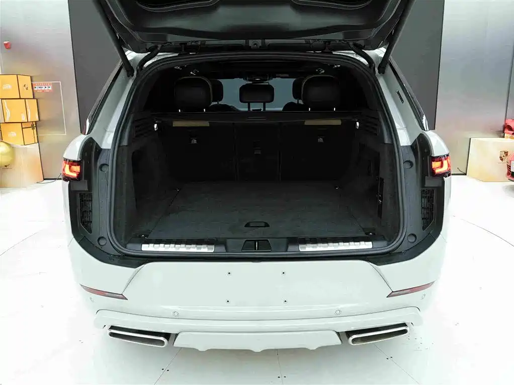 Land Rover Sport 2025 — фото 20