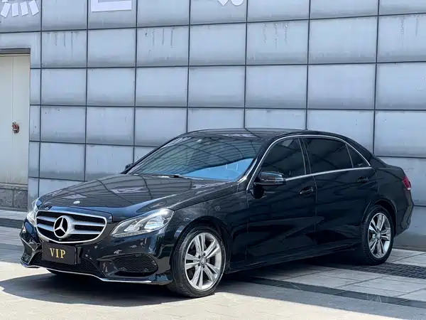 Mercedes-Benz E-Class 2015