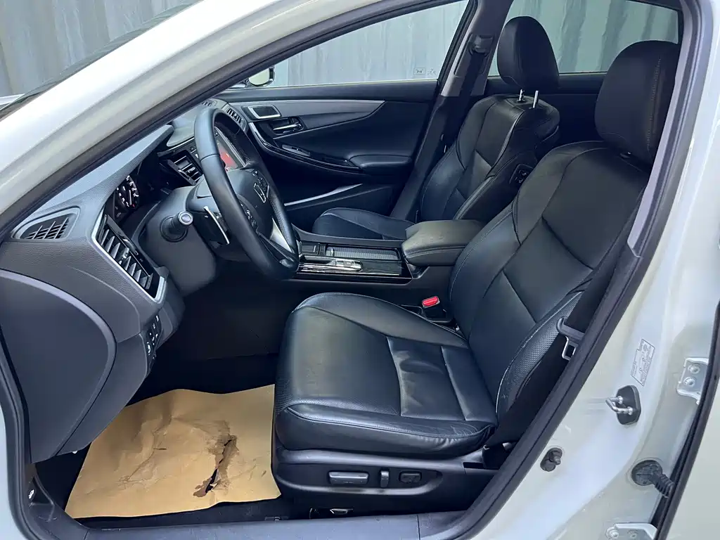 Honda Spirior 2016 — фото 10