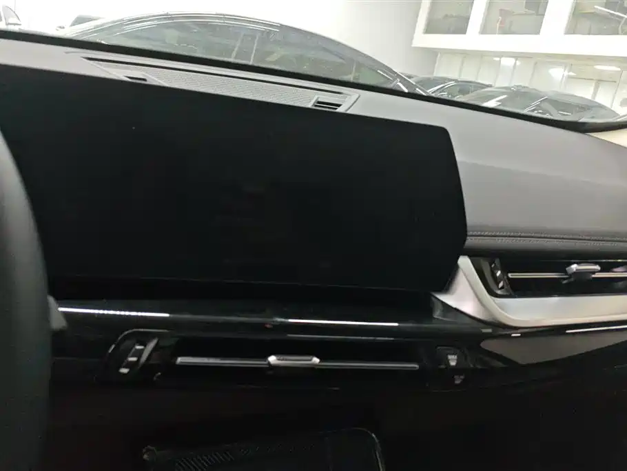 BMW X1 2023 — фото 13