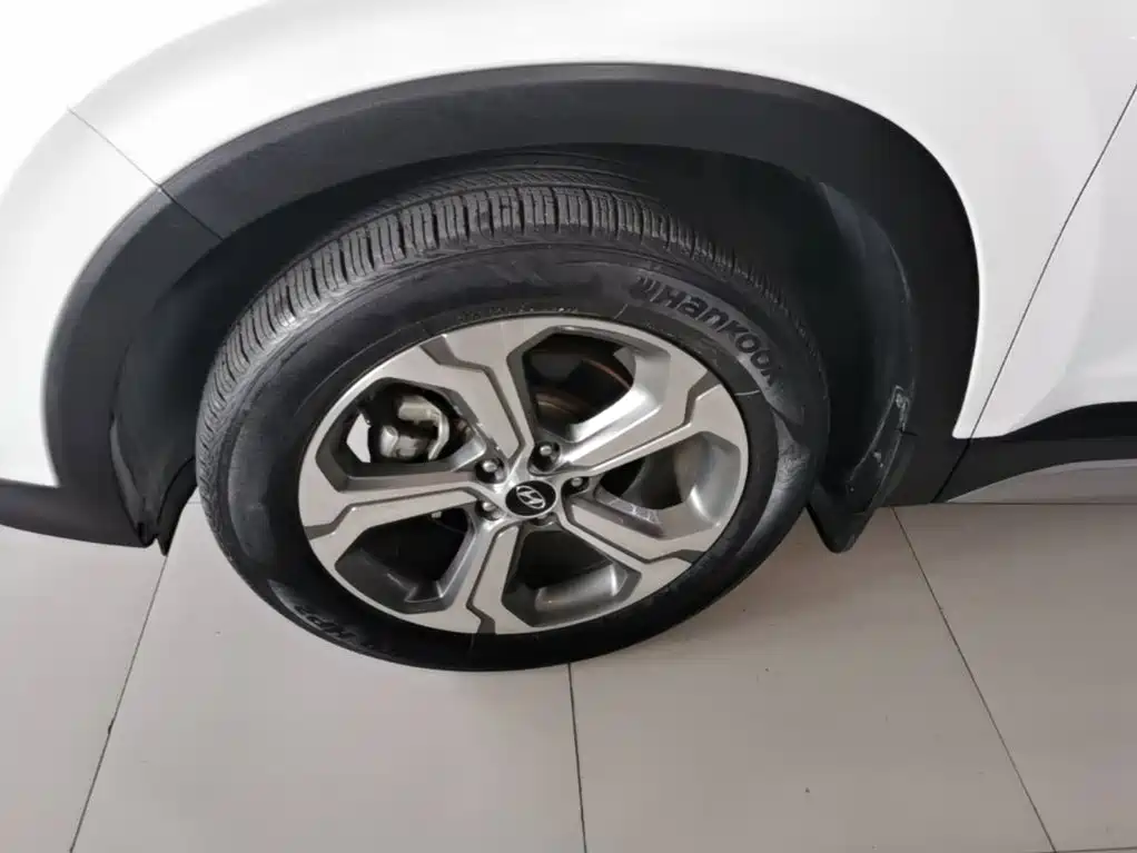 Hyundai Santa Fe 2019 — фото 25