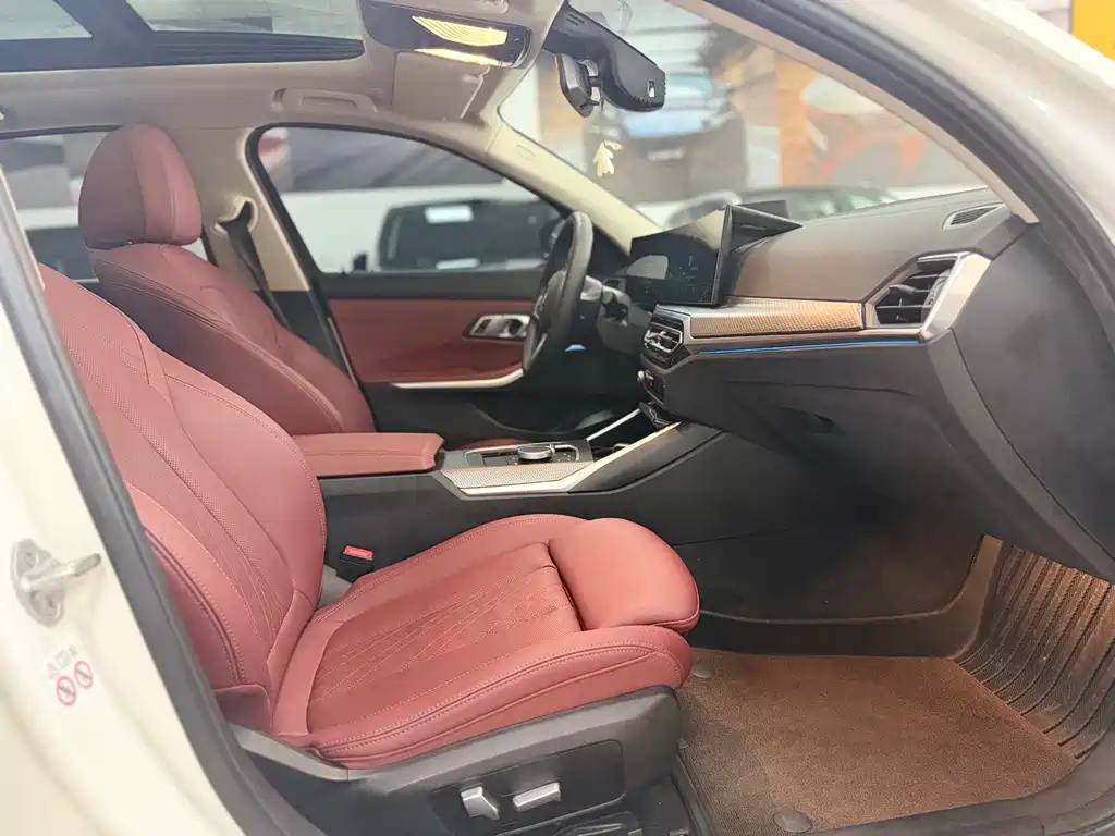 BMW i3 2023 — фото 12