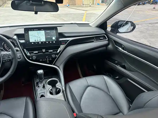 Toyota Camry 2021