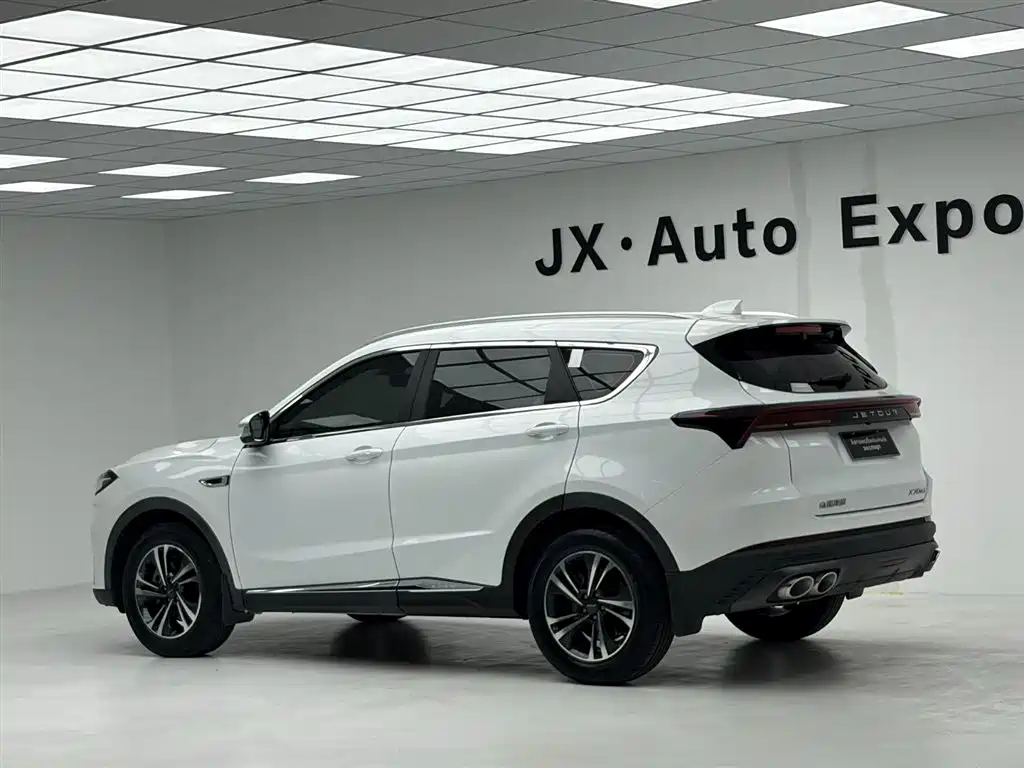 Jetour X70 PLUS 2022 — фото 6