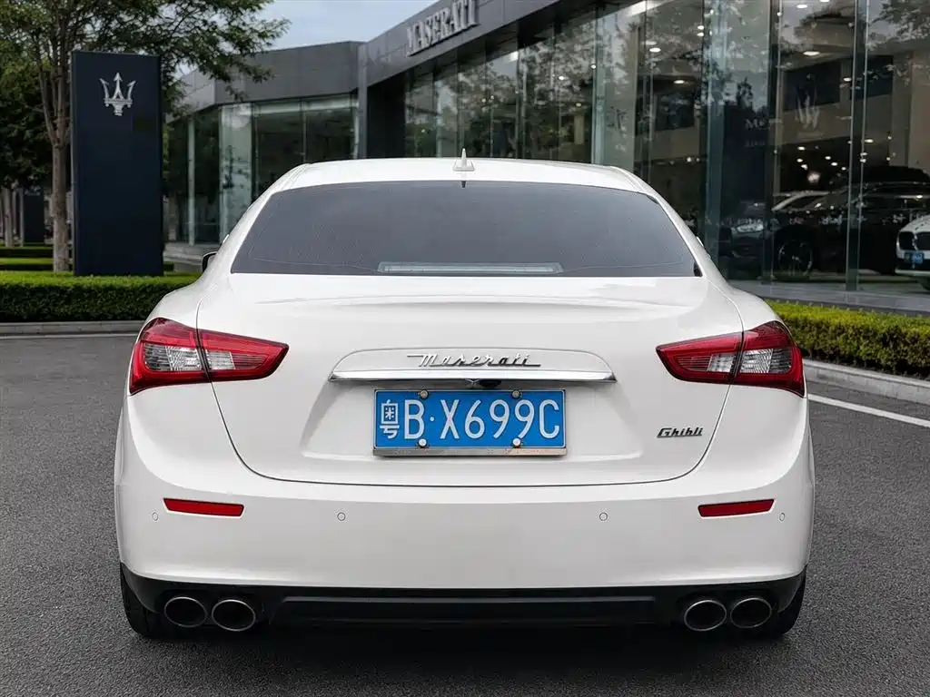 Maserati Ghibli 2016 — фото 3