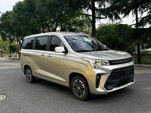 Dongfeng Scenery 380 2023