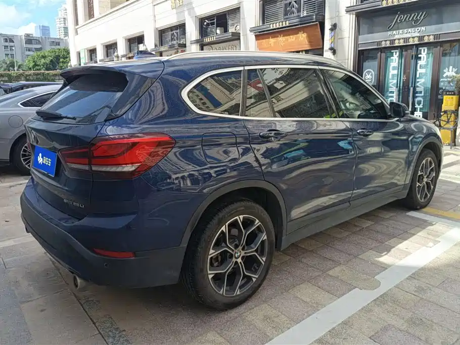 BMW X1 2020 — фото 3