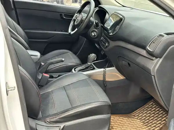Kia KX3 2015