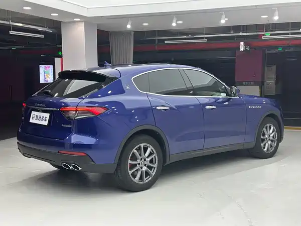 Maserati Levante 2021