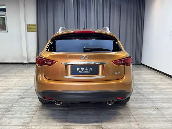 Infiniti FX 2013