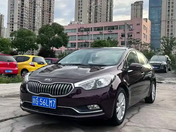 Kia K3 2015