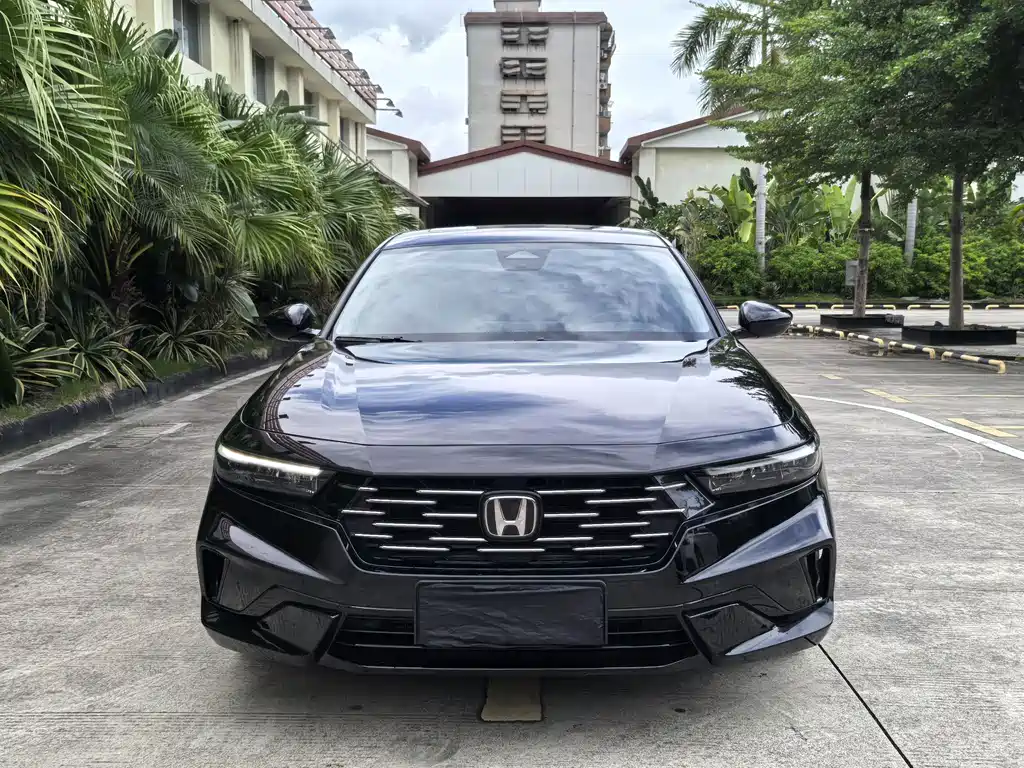 Honda Accord 2025 — фото 2