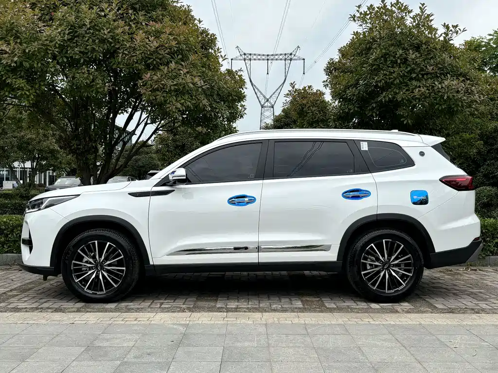 Chery Tiggo 8 PRO 2025 — фото 5
