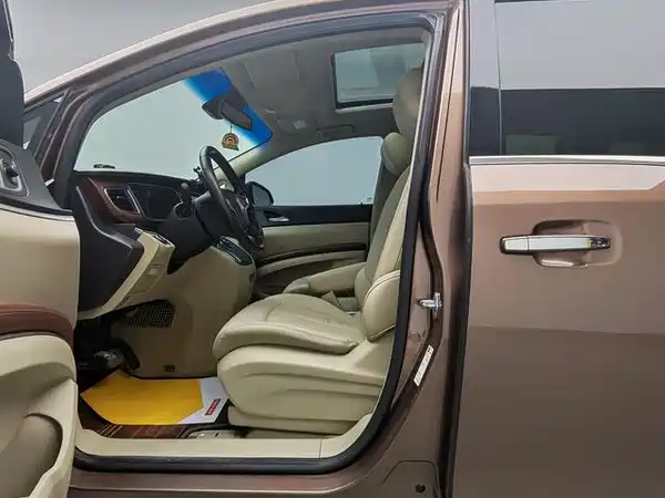 Buick GL8 2018