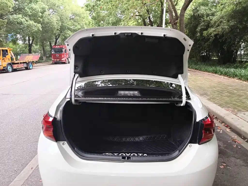 Toyota Levin 2018 — фото 19