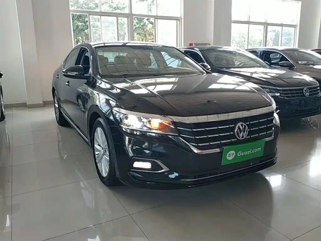 Volkswagen Passat 2019 — фото 4
