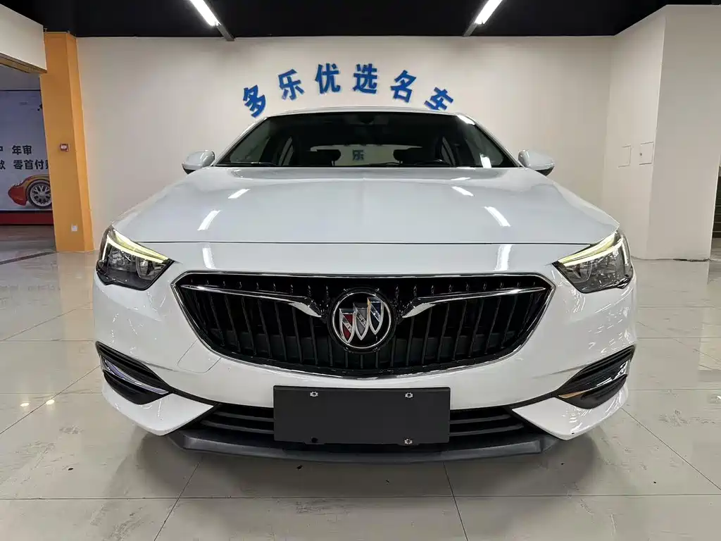 Buick Regal 2020 — фото 2